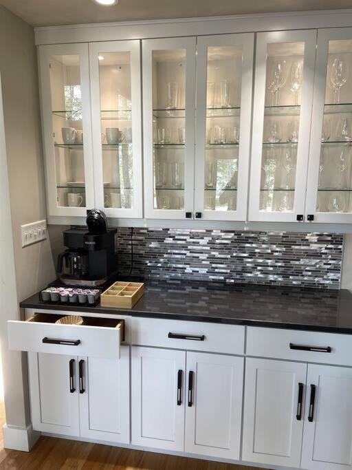 Luxury Modern Waterfront Retreat Villa Montross Luaran gambar